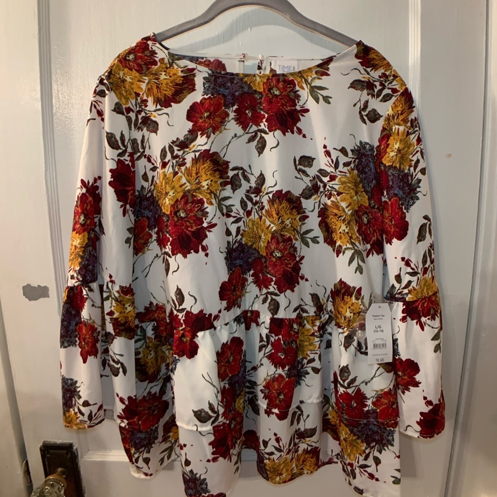 Time and Tru Floral Top